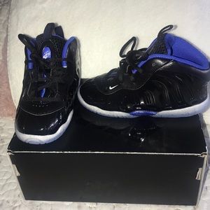 Nike Foamposites. Unisex Size 9!